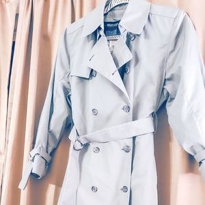 Gray Vintage London Fog Maincoat with liner